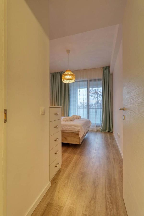Inspiration Station - My Joyful, Cosy&Inviting Apt - Smart Thermostat - Private Parking - Ior Park - Long Term Price Cuts Bukares Bagian luar foto